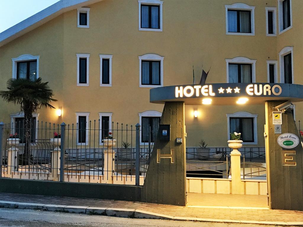 Euro Hotel