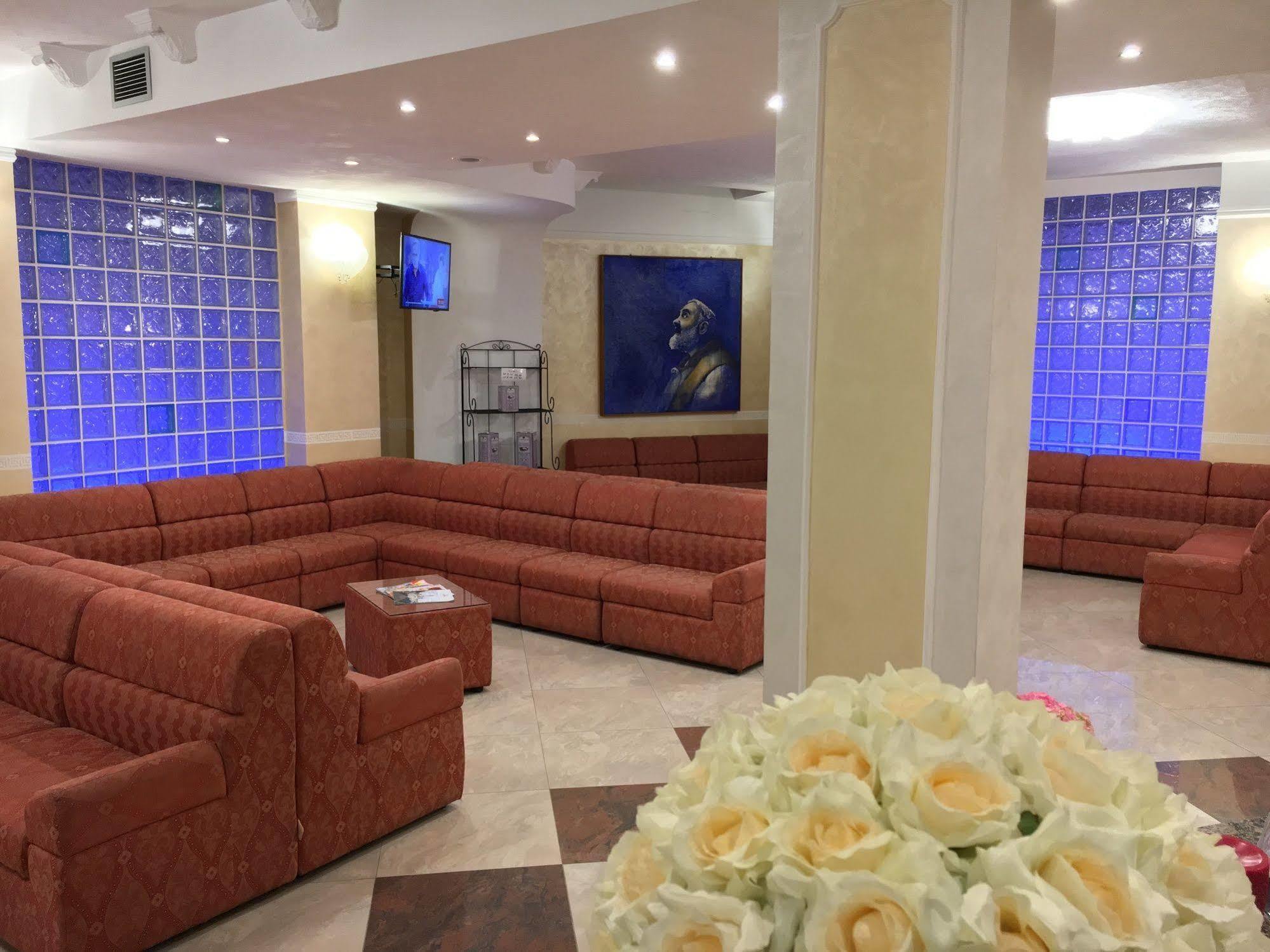 Euro Hotel